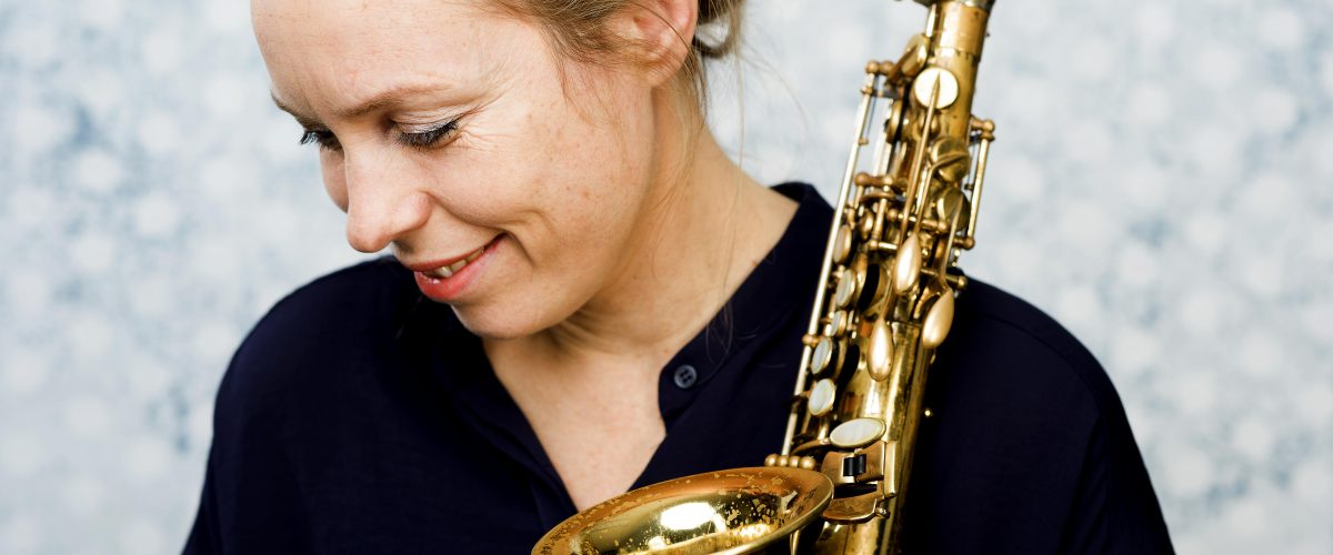 op locatie in Parc de Triomphe: Tineke Postma