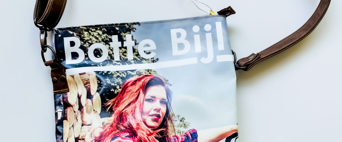 tas “Botte Bijl”