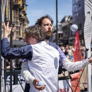 Première Warboel van Sounds Like Juggling